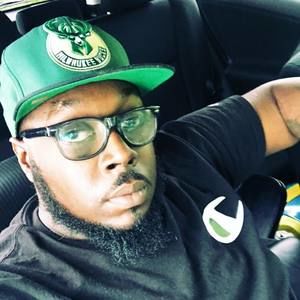 Meet your Posher, Lamont